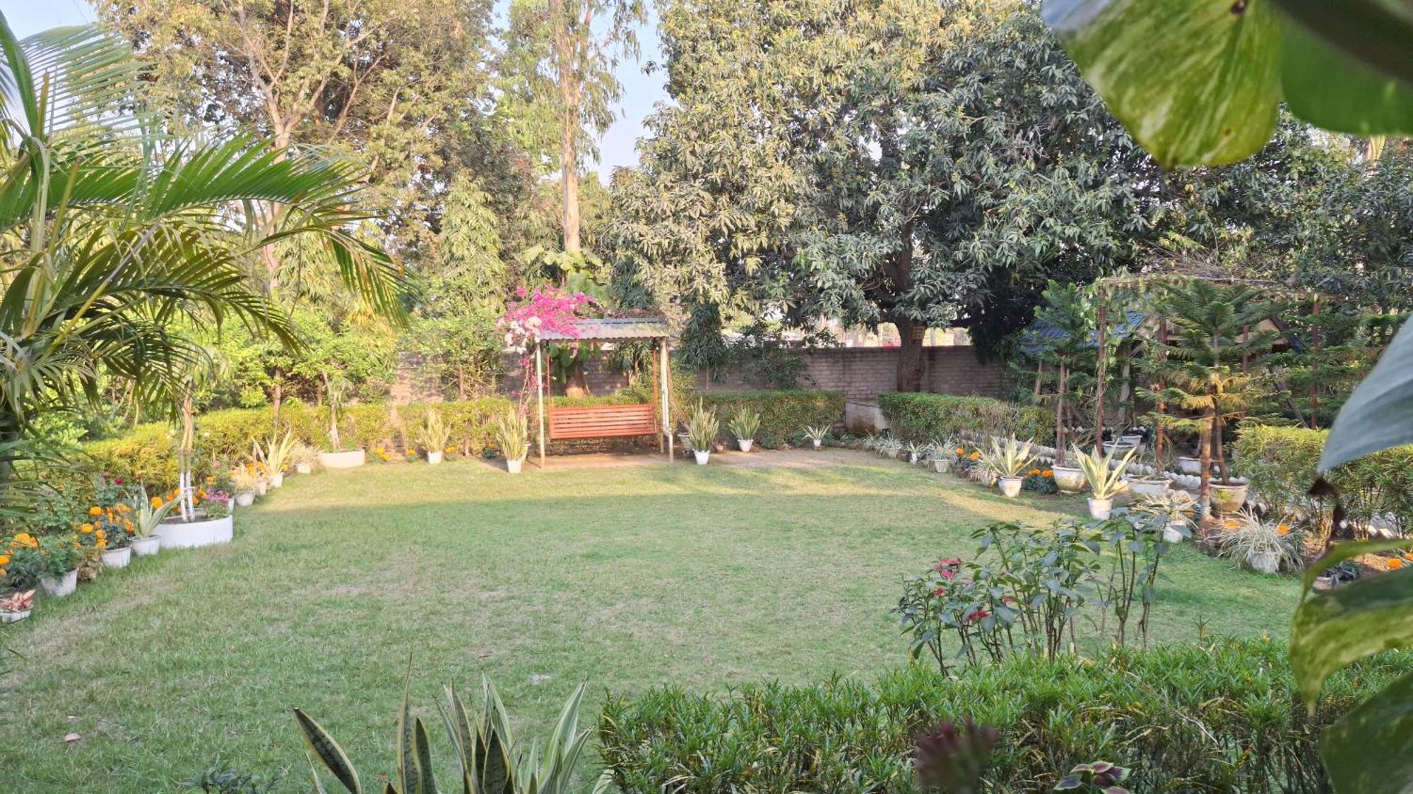 Atmaja The Cottage Garden Under Tourism Department Government Of West Bengal Māldah Eksteriør billede